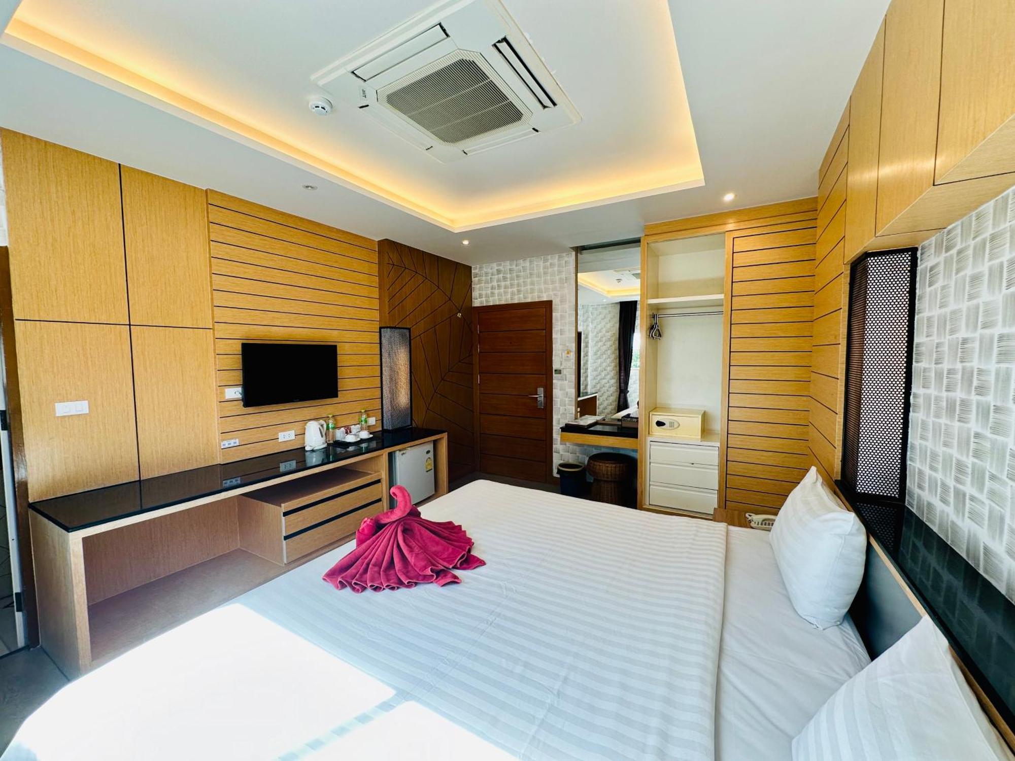 Anda Beachside Hotel Karon Eksteriør bilde