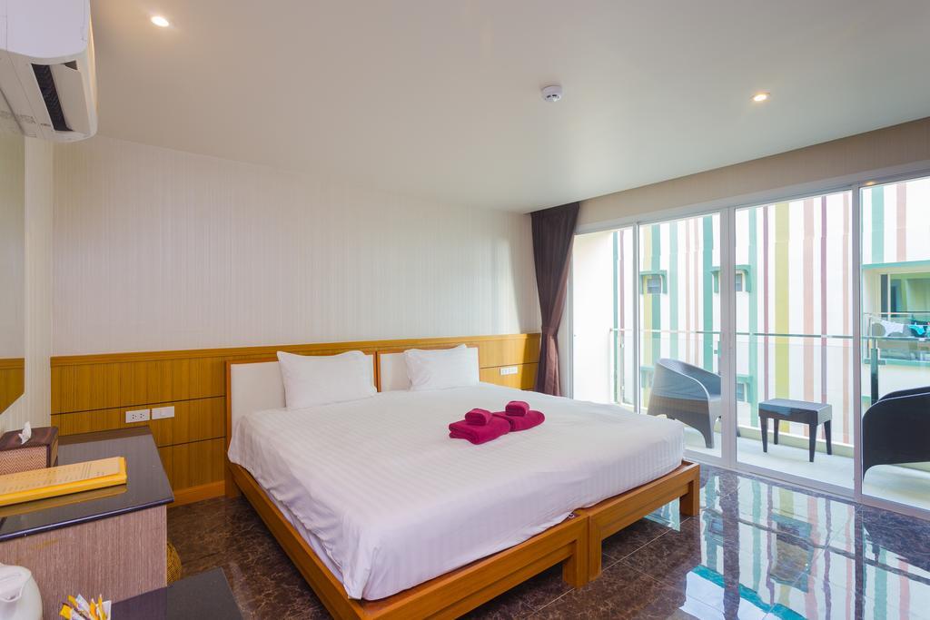Anda Beachside Hotel Karon Eksteriør bilde